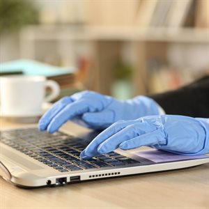 Gloves Disposable Nitrile Latex Free 5.5mil Blue 50 / Box (M)