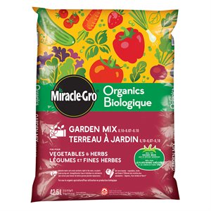 Miracle-Gro Raised Bed / In-Ground Soil Blend For Vegetables & Herbs Organic 42.5 L