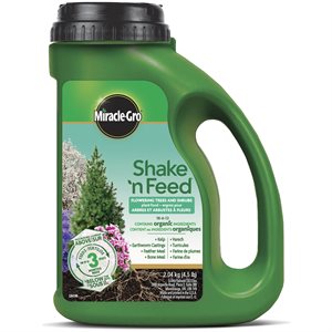 Miracle-Gro Shake N Feed Flowering Trees & Shrubs Plant Food 18-6-12 2.04kg